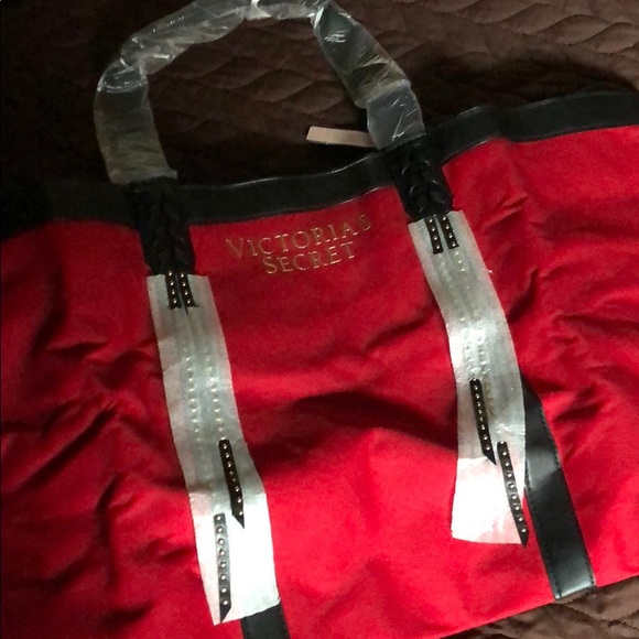 2017 Victoria Secret Limited Edition Holiday Tote - Picture 4 of 4